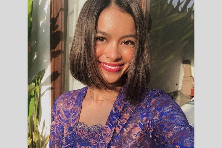 Instagram.com/@evacelia