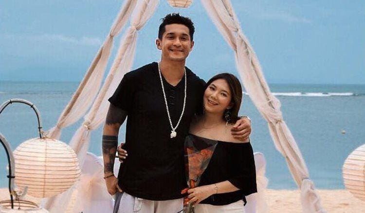 Gaya Pacaran Mesra Miller Khan & Nathalie yang Curi Perhatian Netizen