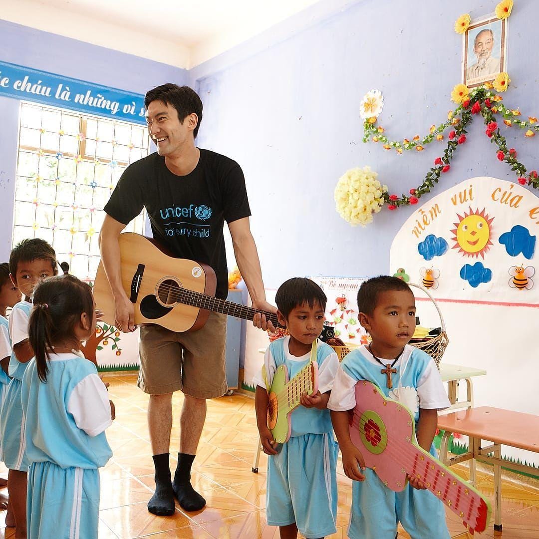 instagram.com/siwonchoi