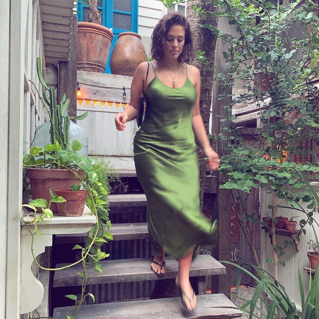 Instagram.com/ashleygraham
