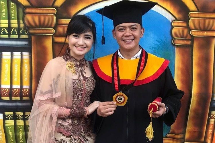 Instagram.com/marcella_simon