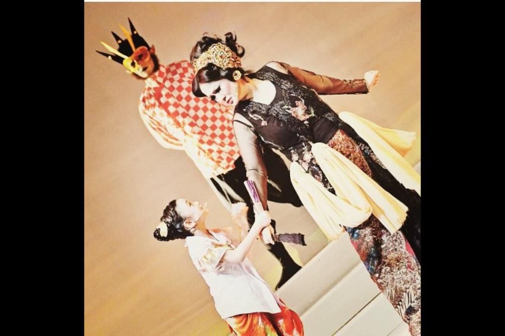 Instagram.com/@riairawan