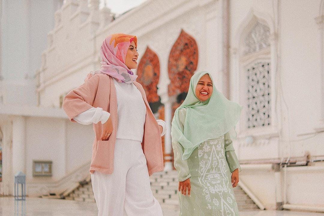 Instagram.com/Awkarin