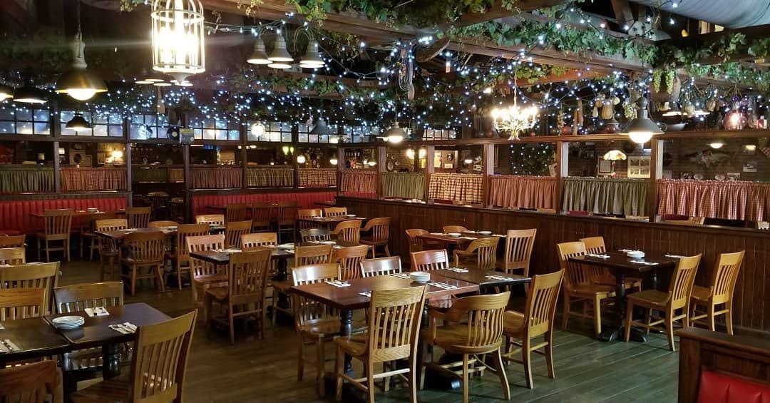 Instagram.com/disneydiningblog