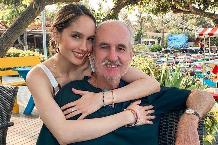 Instagram.com/claurakiehl