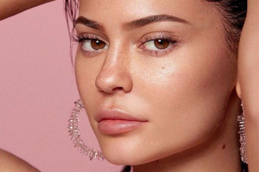 Ini 3 Acid yang Bisa Dipakai Untuk Chemical Exfoliating Di Rumah!