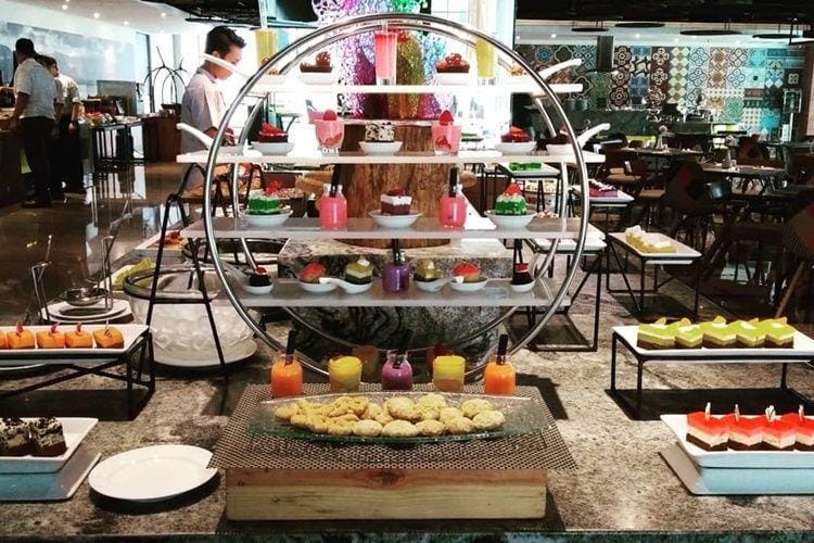 Instagram.com/luminorhotelpecenongan