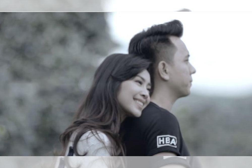 Viral Banget, Ini Penyanyi Asli dan Lirik Lagu ‘Salah Apa Aku’