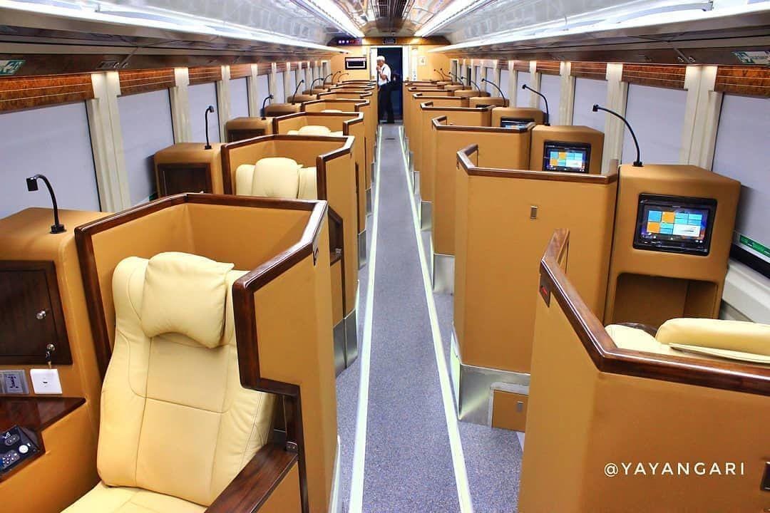 Instagram.com/keretaapikita