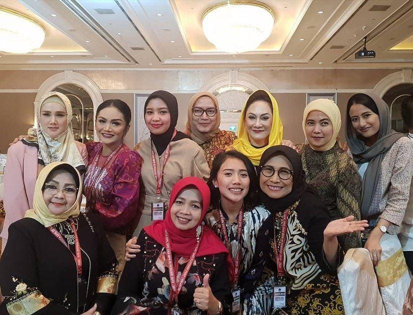 Instagram.com/krisdayantilemos