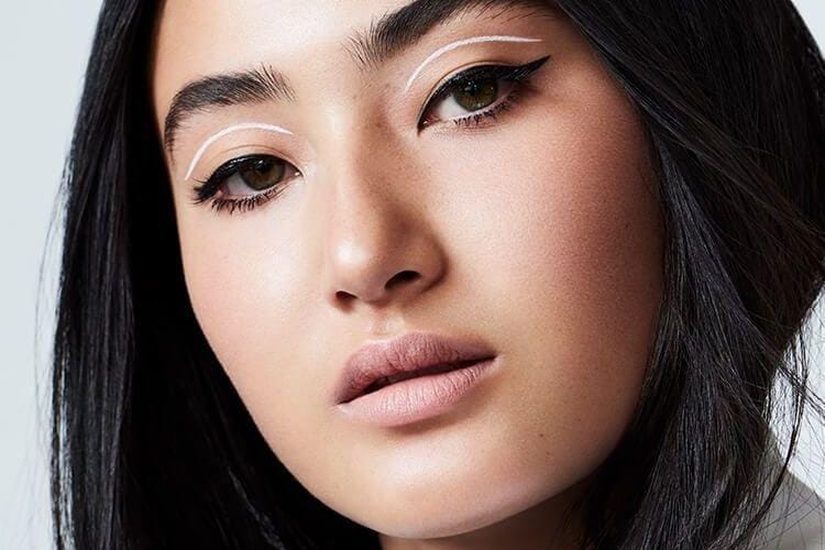 Bisa Ganggu Makeup! 5 Fakta Soal Milia, Benjolan Kecil di Area Mata 