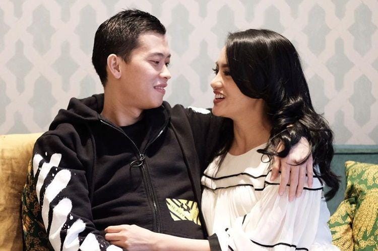 Instagram.com/ririnekawati