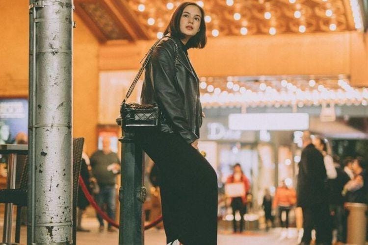 Berapa Harga 1 Look Ini: Chelsea Islan