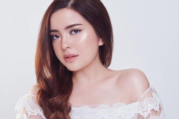 Ternyata Deretan Seleb Cantik Ini Berdarah Minang Lho!