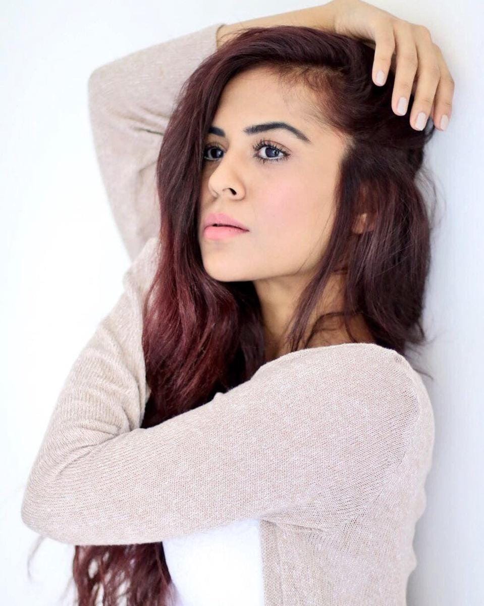 instagram.com/sanaofficial