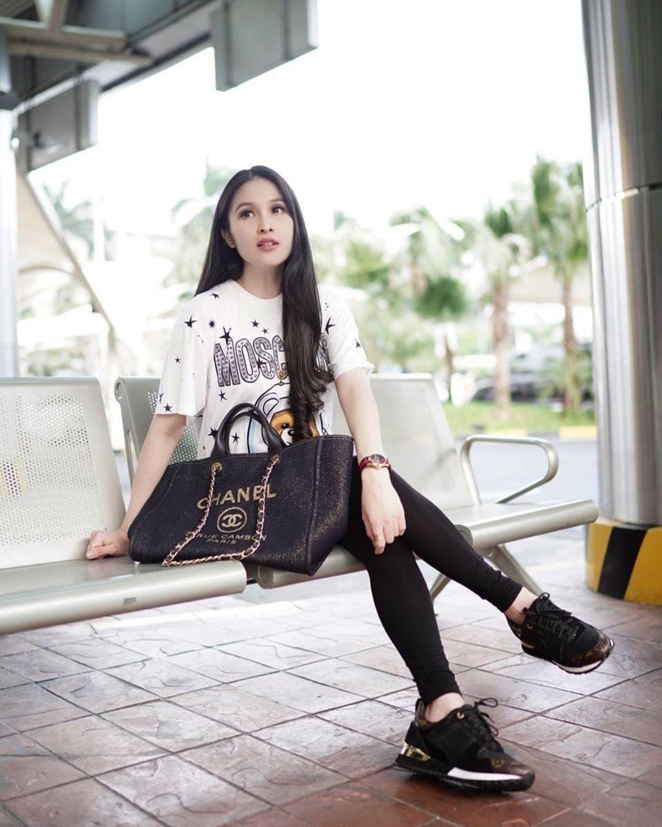 Instagram.com/sandradewi88