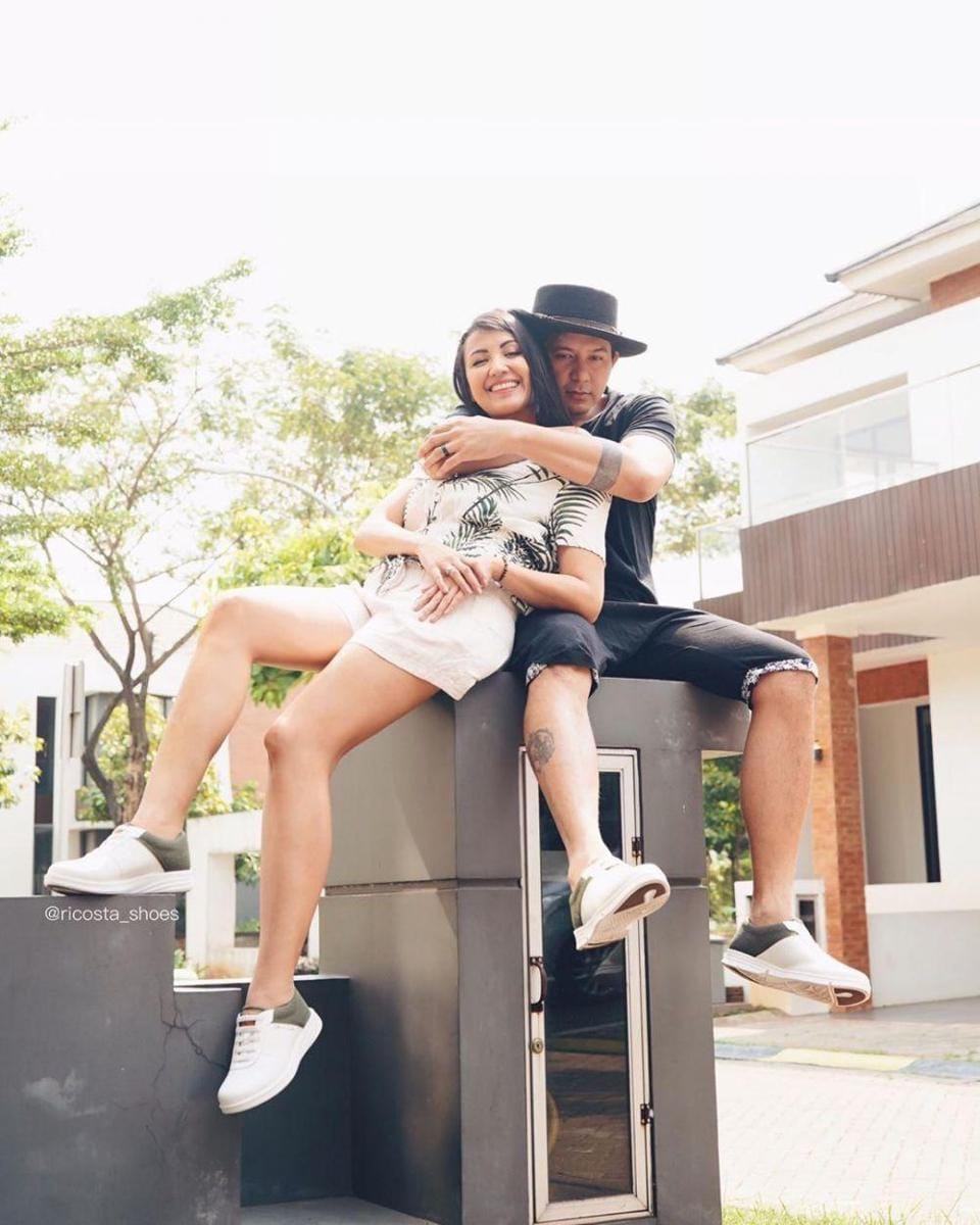 Instagram.com/mrssharena