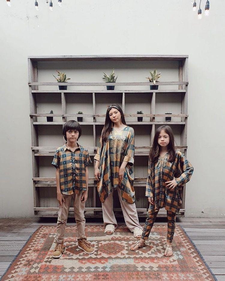 Instagram.com/sharazaaa