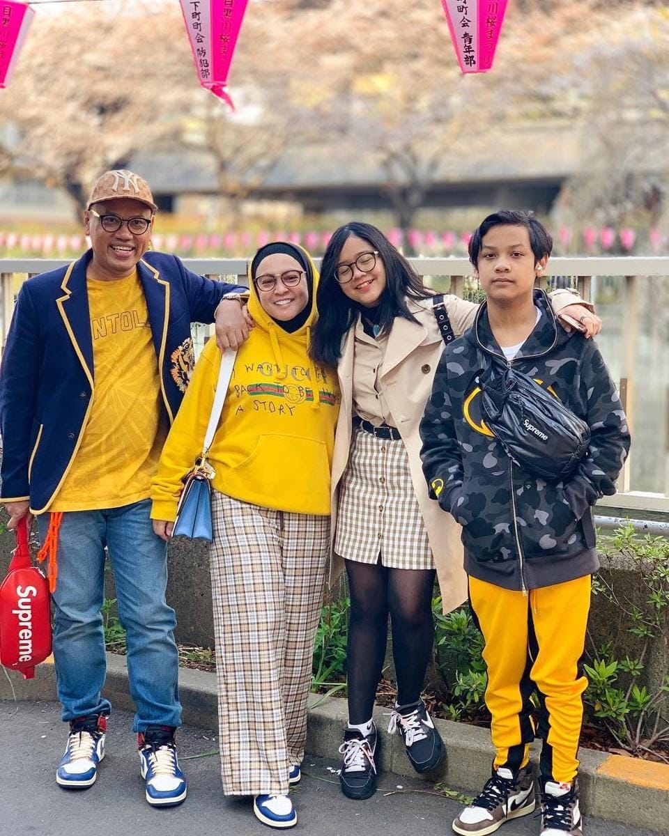 instagram/@astridkuya