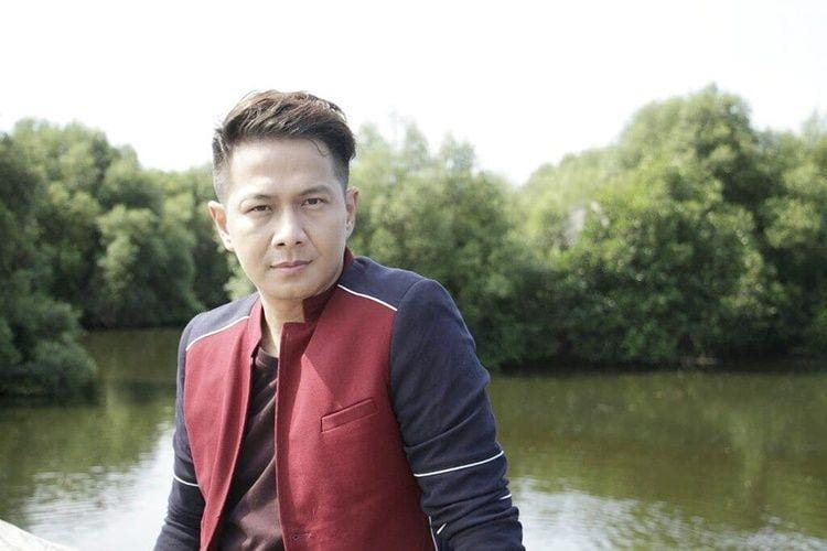 Segera Menikah, Delon Thamrin Pernah Dekat dengan 6 Perempuan Ini