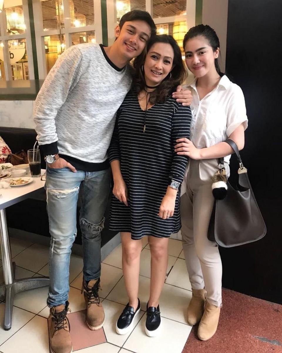 Instagram.com/hitocaesar