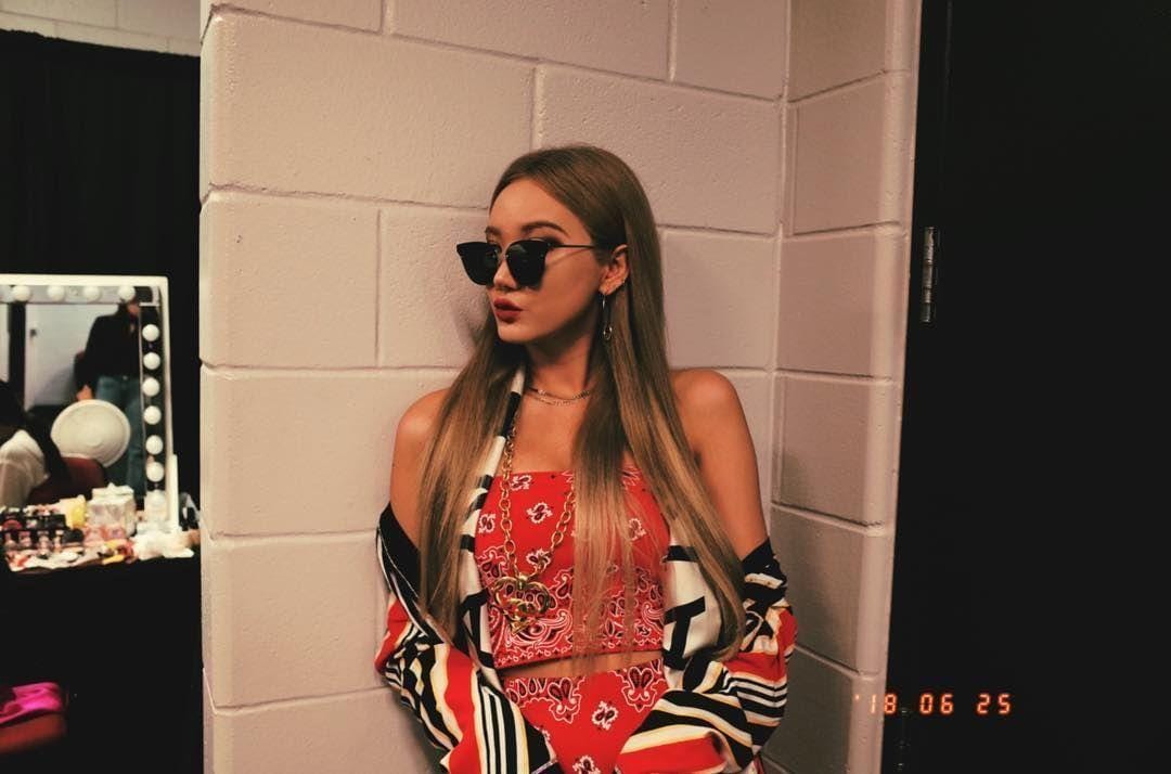 Instagram.com/x_xellybabyx