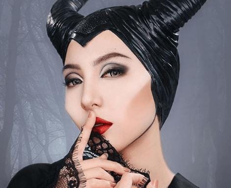 instagram @deviennaaa