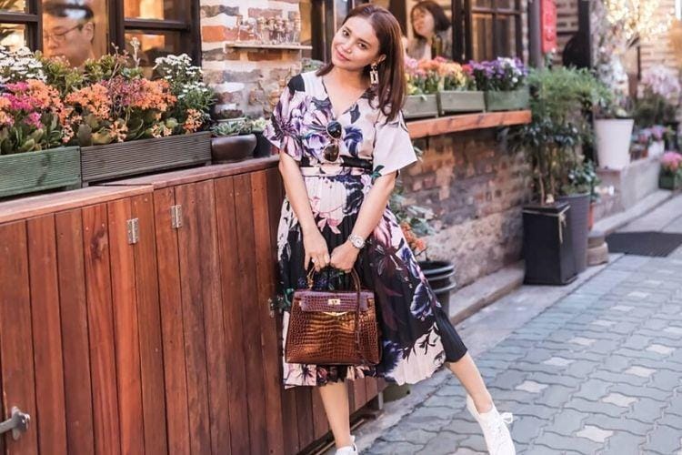 Berapa Harga 1 Look Ini: Rossa