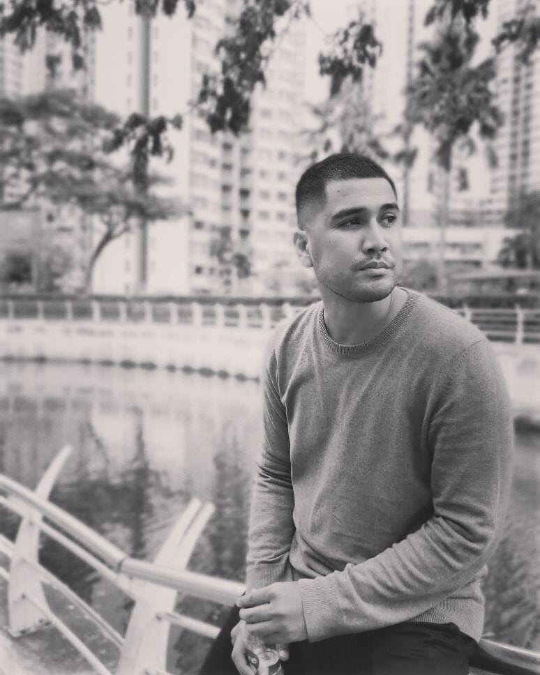 instagram.com/zidnihakim30