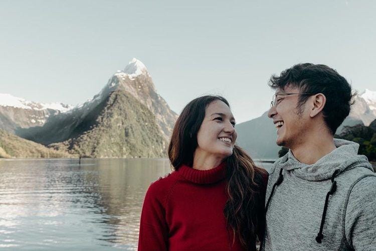 Instagram.com/nadinelist\