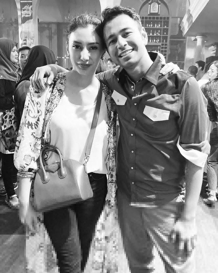 Instagram.com/tyasmirasih