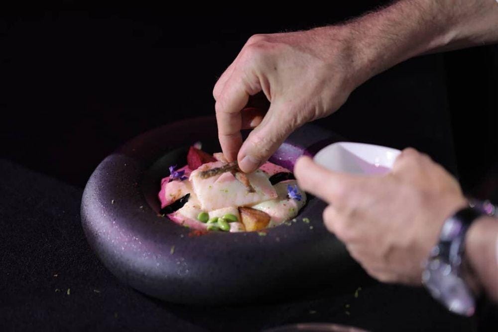 Instagram.com/@amuz_gourmet