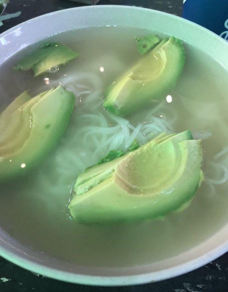 Twitter.com/angewwie