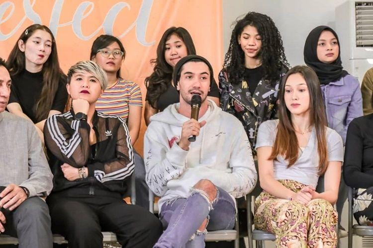 Instagram.com/kikysaputrii