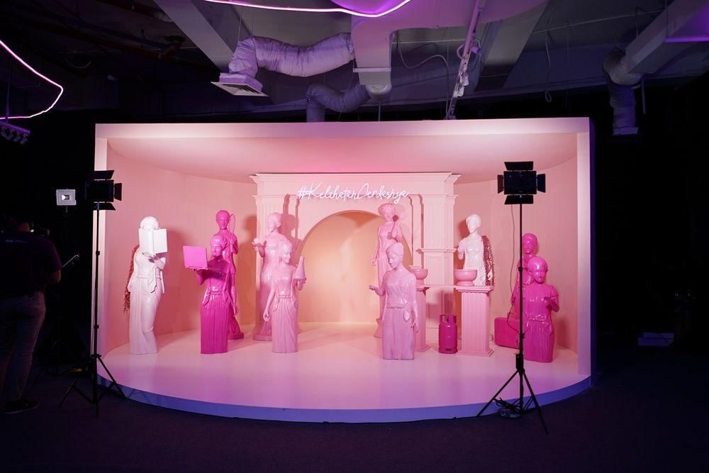 Popbela.com/Poze/Sylviana Lim