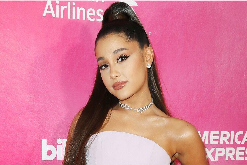 Ini 9 Potret Memukau Ariana Grande di Red Carpet
