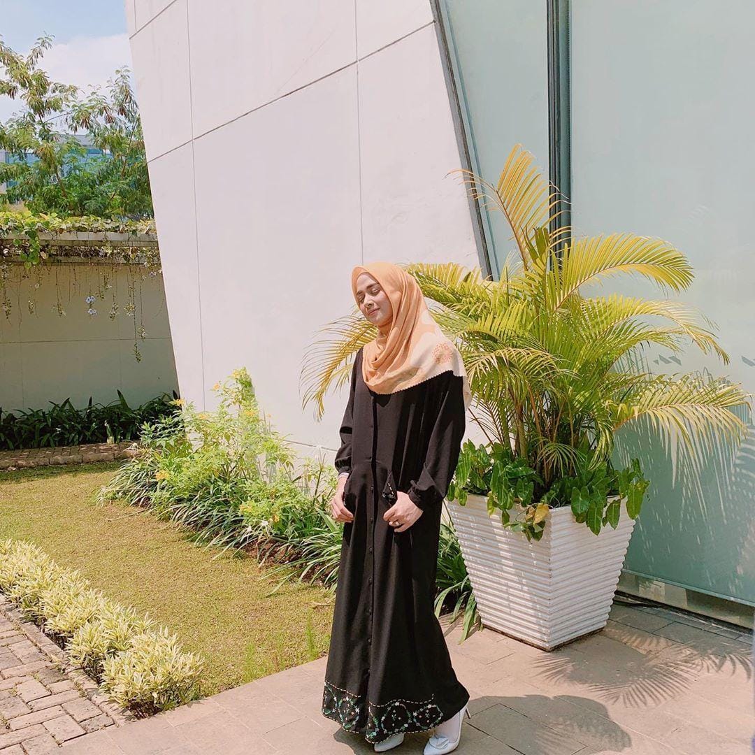 Instagram.com/ninazatulini22