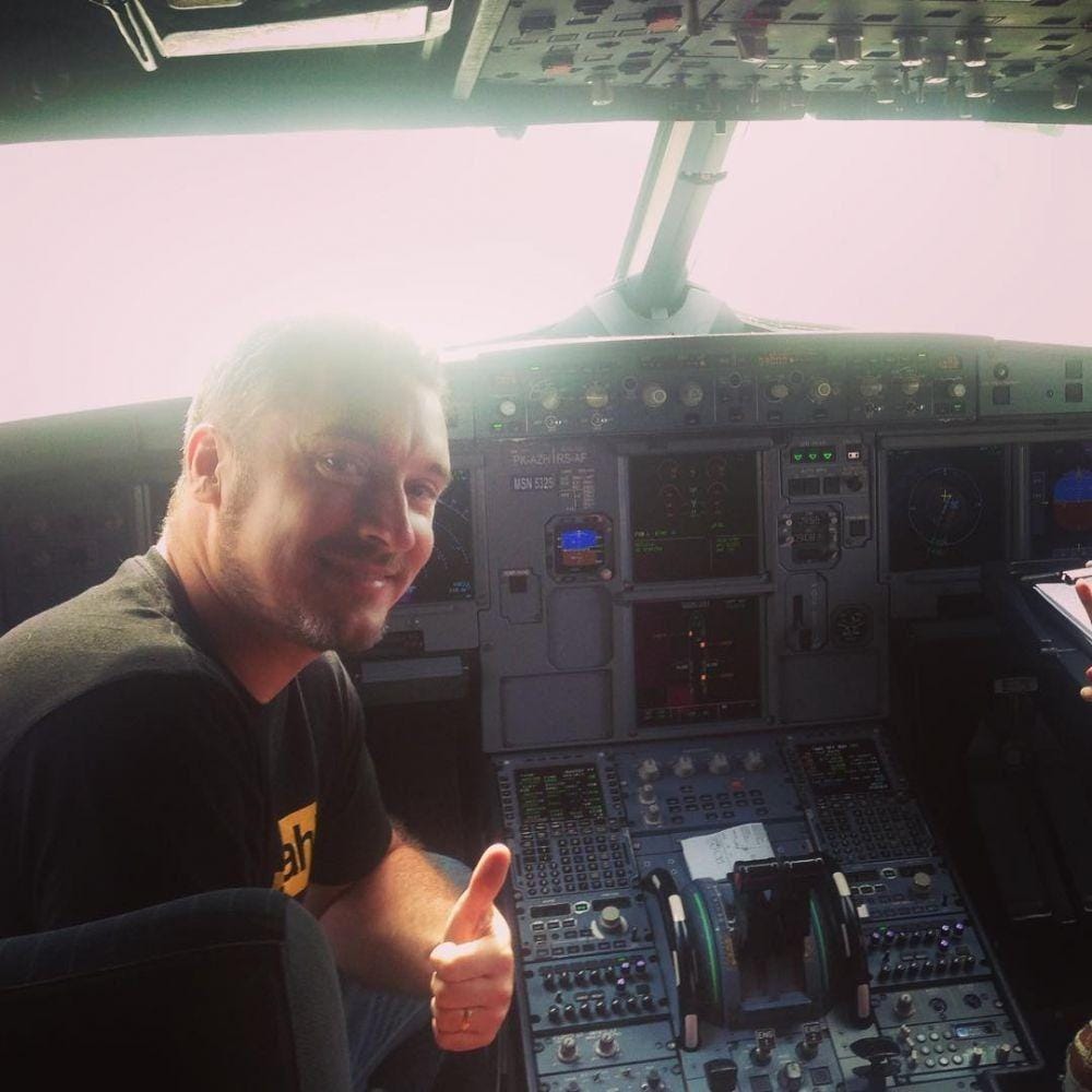 Instagram.com/armstrong_jono