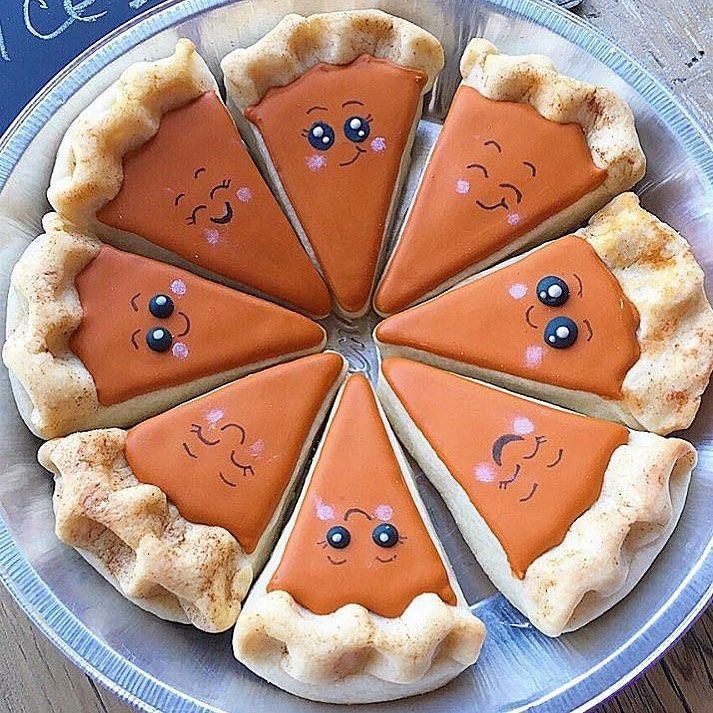 instagram.com/ sueofmunchkinmunchies