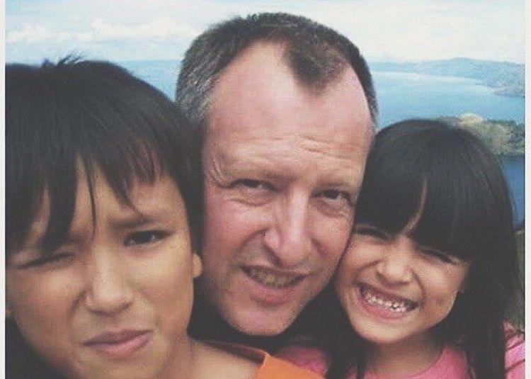 Instagram.com/mawar_eva