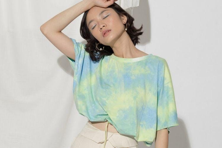 #PopbelaOOTD: Rekomendasi T-Shirt untuk OOTD Paling Seru!