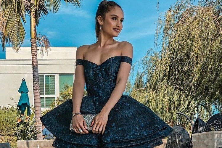 instagram.com/claurakiehl