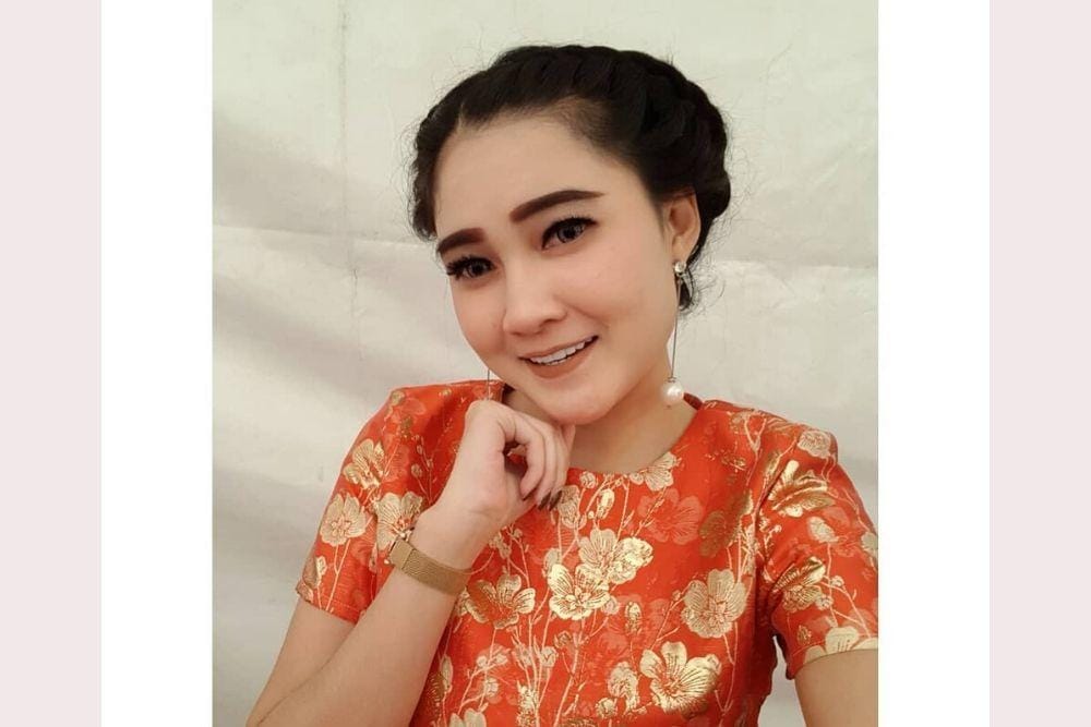 instagram.com/nellakharisma