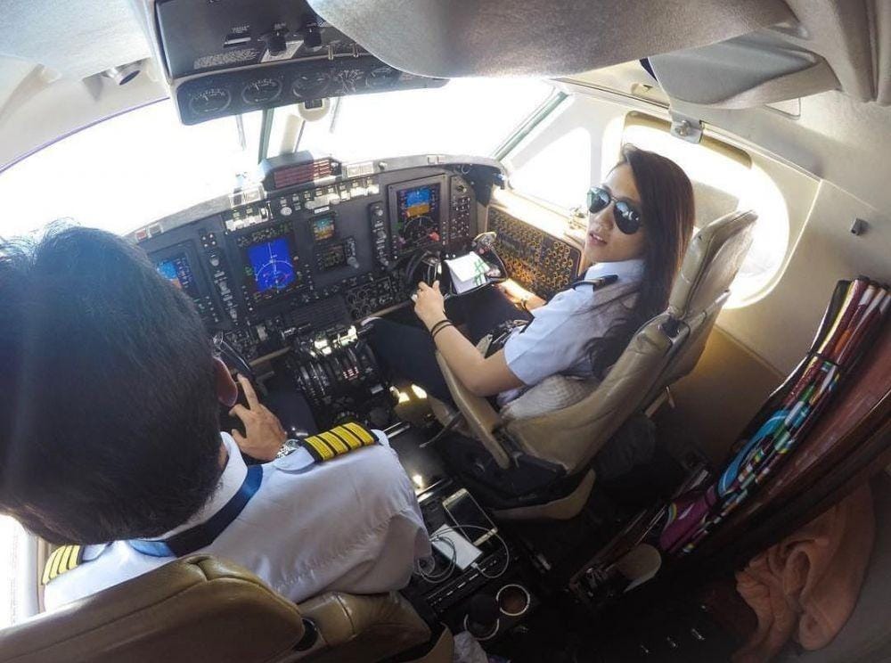 Instagram.com/athirafarina