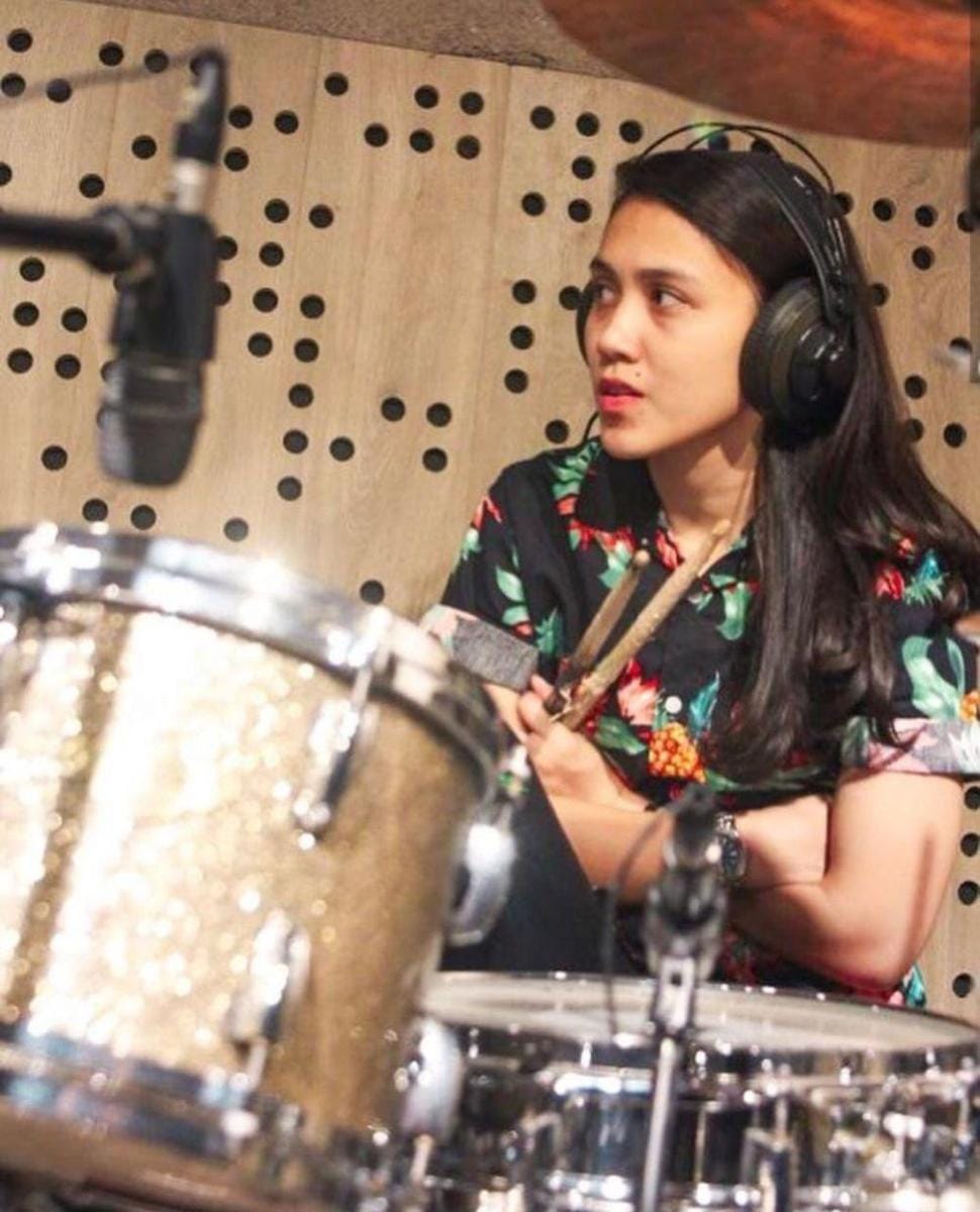 Instagram.com/athirafarina