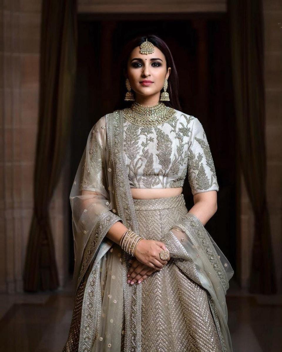 instagram.com/parineetichopra