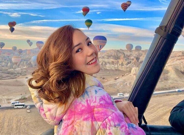 instagram.com/@bebytsabina