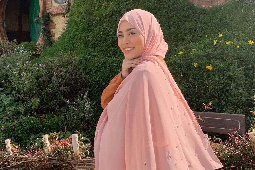 Instagram.com/rachelvennya