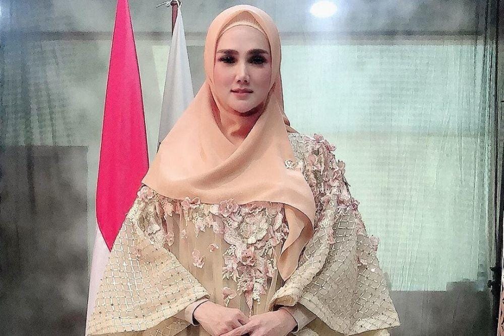 instagram.com/mulanjameela1