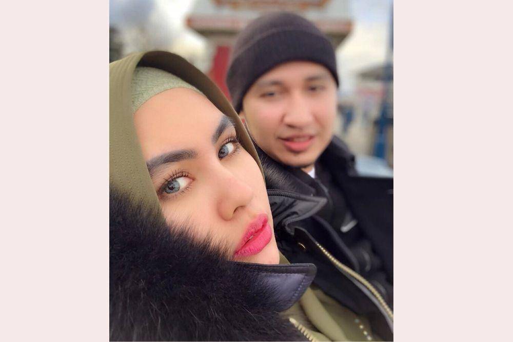 instagram.com/kartikaputriworld